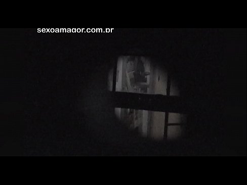❤️ Blondie vin an kasèt yon voyeur nan katye kache dèyè brik kre ️❌ Videyo fuck  nan ht.porngameshub.ru ﹏